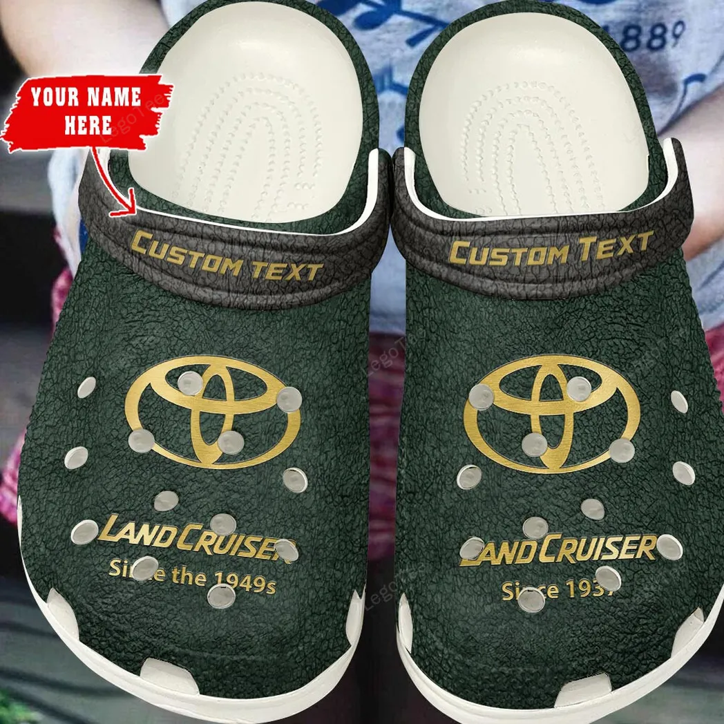 toyota land cruiser crocs gift for toyota land cruiser lovers gift for him husband boyfriend green car141021225666 5 ksrsa
