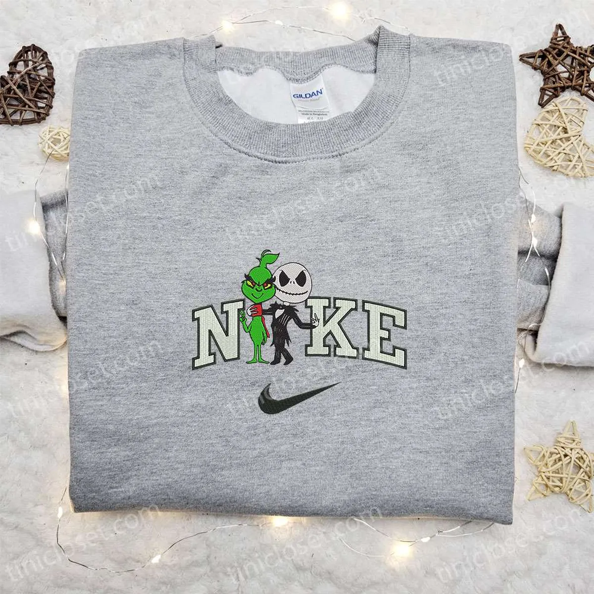 nike x grinch and jack skellington embroidered hoodie funny halloween embroidered t shirt best halloween costumes mdyhc