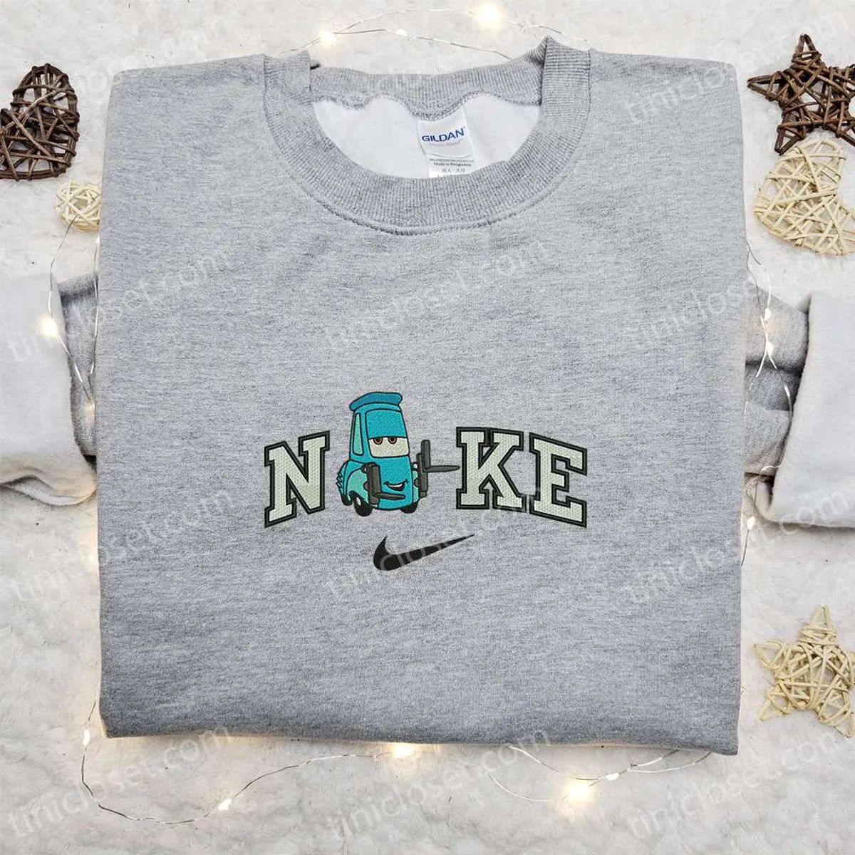 nike x guido cars pixar embroidered sweatshirt disney pixar cars embroidered hoodie custom nike embroidered t shirt nz580