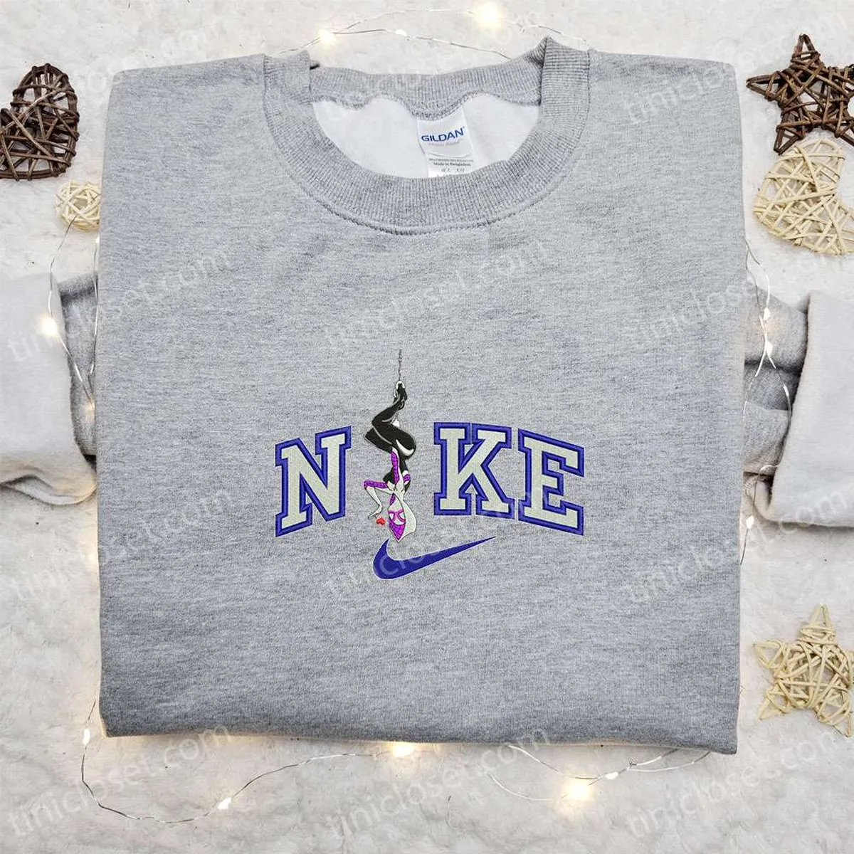 nike x gwen movie embroidered sweatshirt marvel universe embroidered hoodie custom nike embroidered t shirt