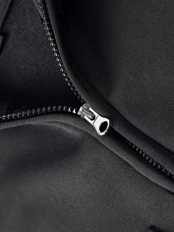 black 03